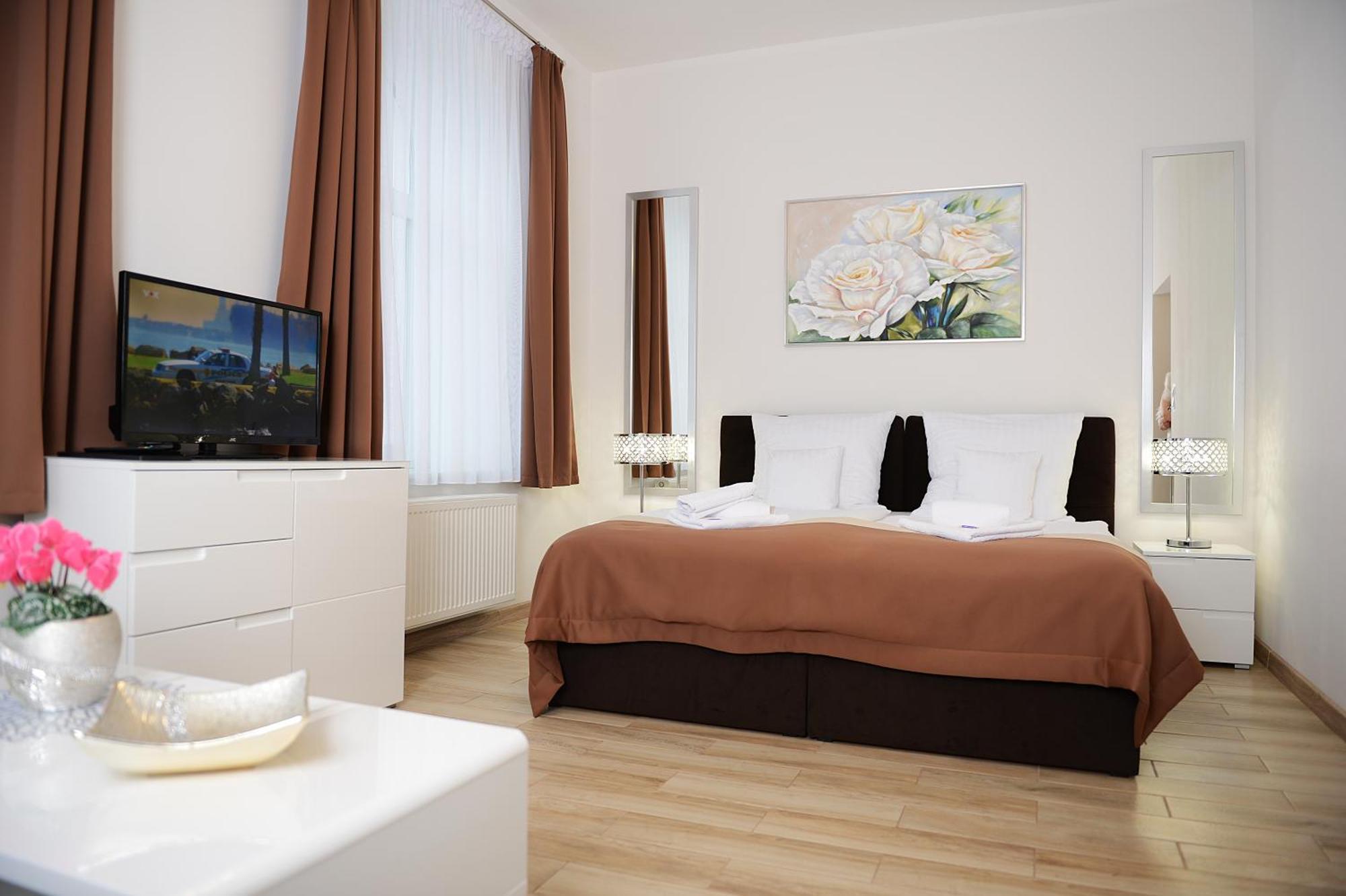Rezydencja Mysliwska - Apartamenty Кошалин Экстерьер фото
